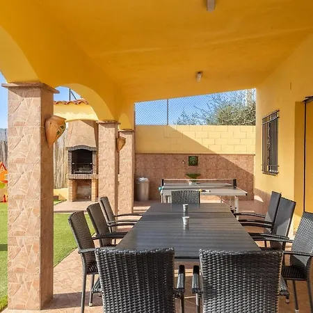 Cl15 Modern And Spacious